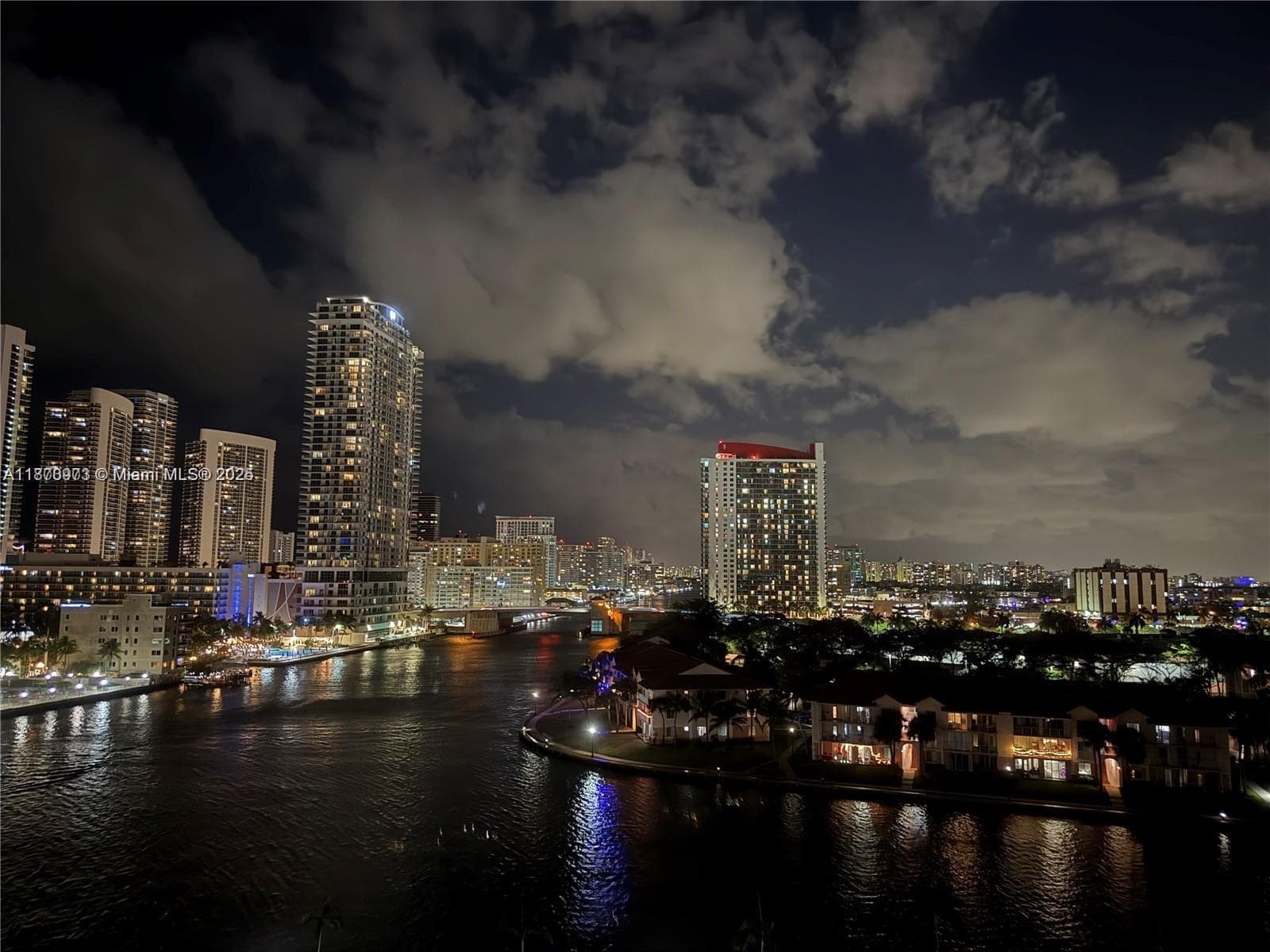 200 LESLIE CONDO · #1124 in Hallandale Beach - Photo 3