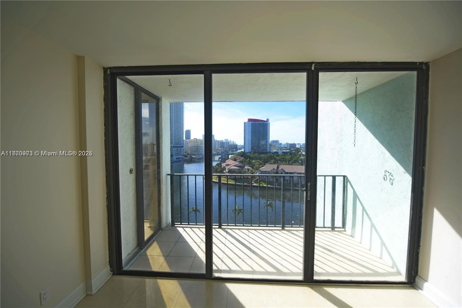 200 LESLIE CONDO · #1124 in Hallandale Beach - Photo 5