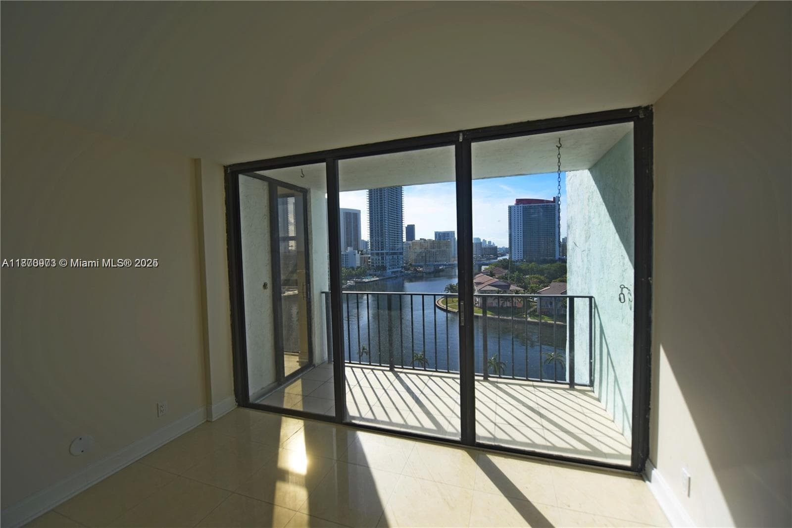 200 LESLIE CONDO · #1124 in Hallandale Beach - Photo 18