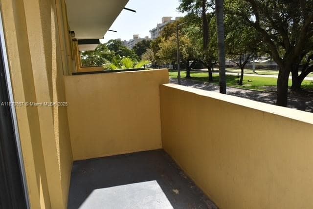 MOONRAKER CONDO · #2N in North Miami - Photo 17