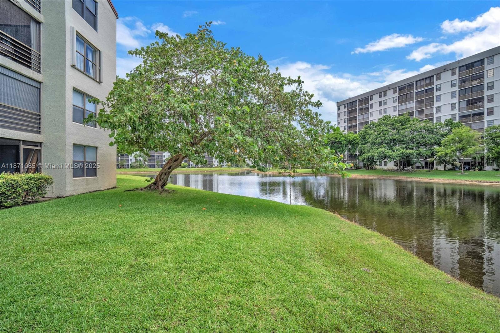 CYPRESS BEND I-A CONDO · #316B in Pompano Beach - Photo 8