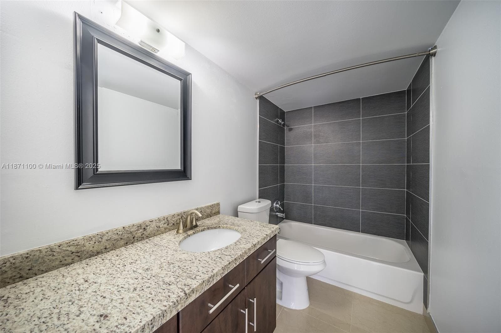 Guildford Condo · #308 in Bay Harbor Islands - Photo 9