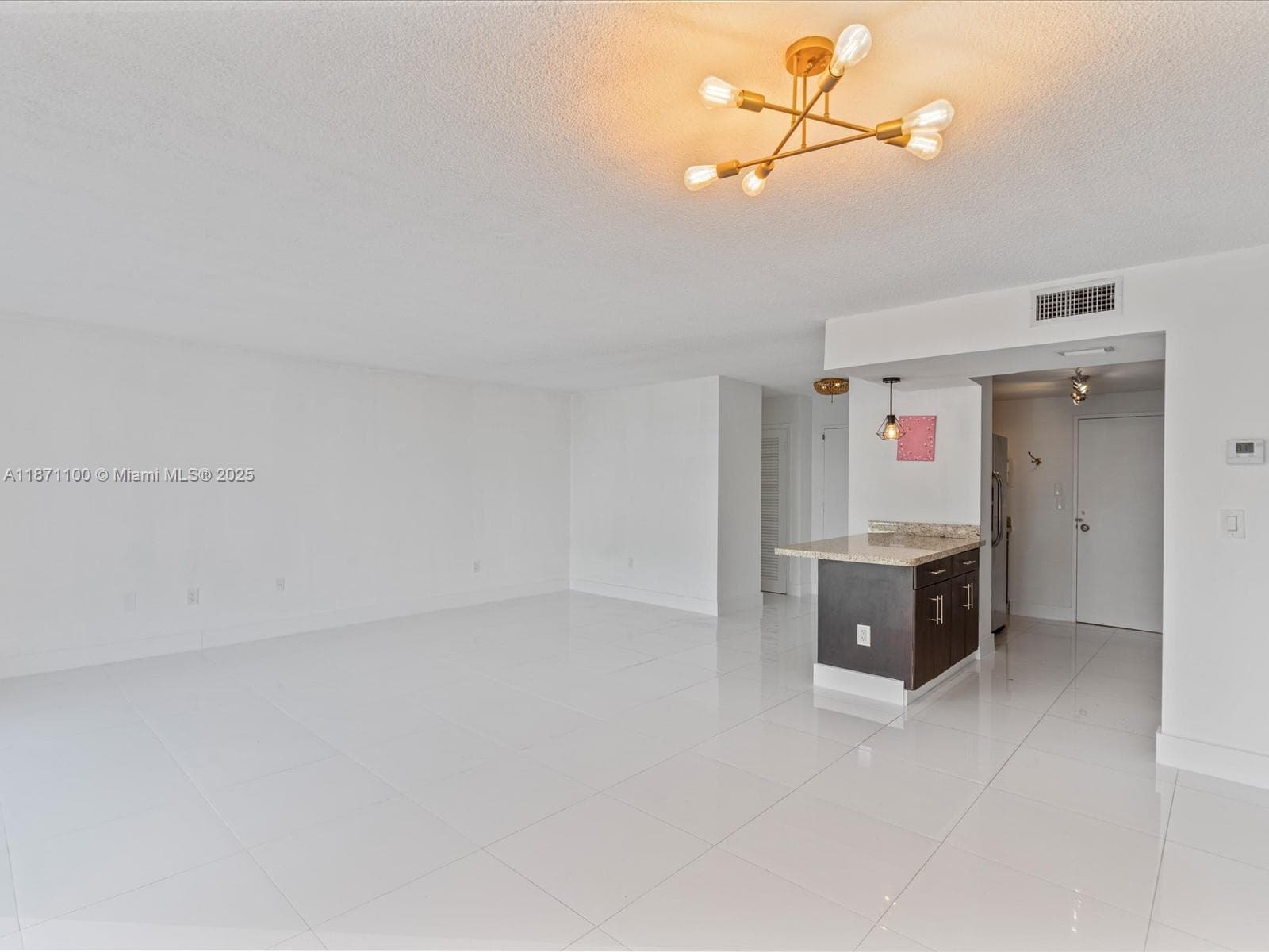 Guildford Condo · #308 in Bay Harbor Islands - Photo 14