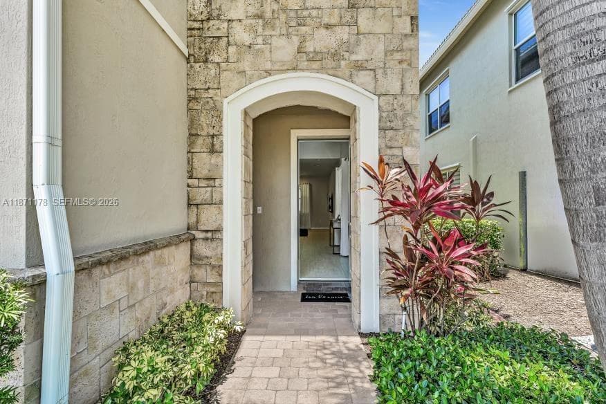 4353 Large Leaf Ln photo 5
