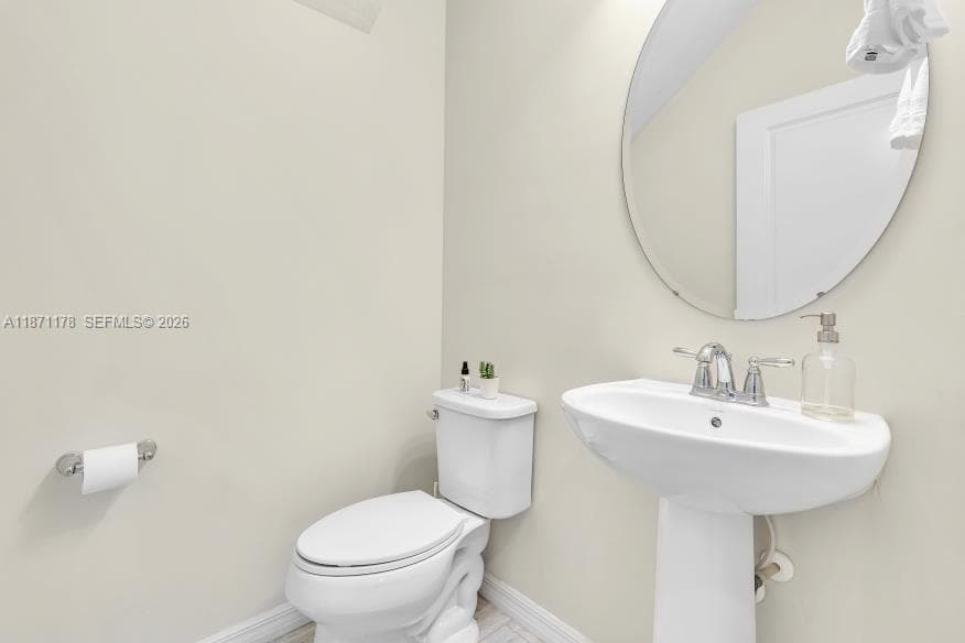 4353 Large Leaf Ln photo 19