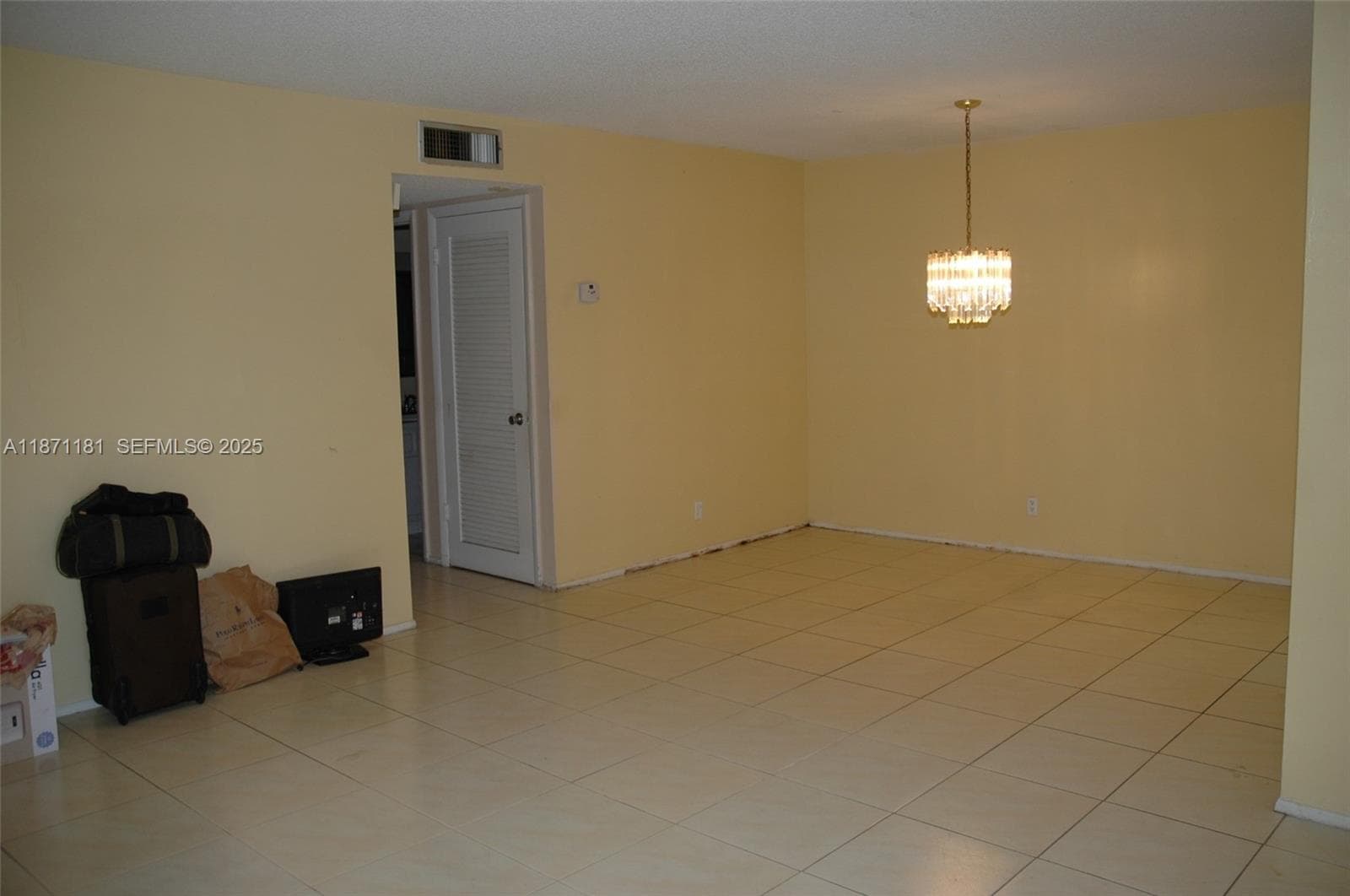 BEVERLY HILLS CONDO · #Q307 in Hollywood - Photo 10