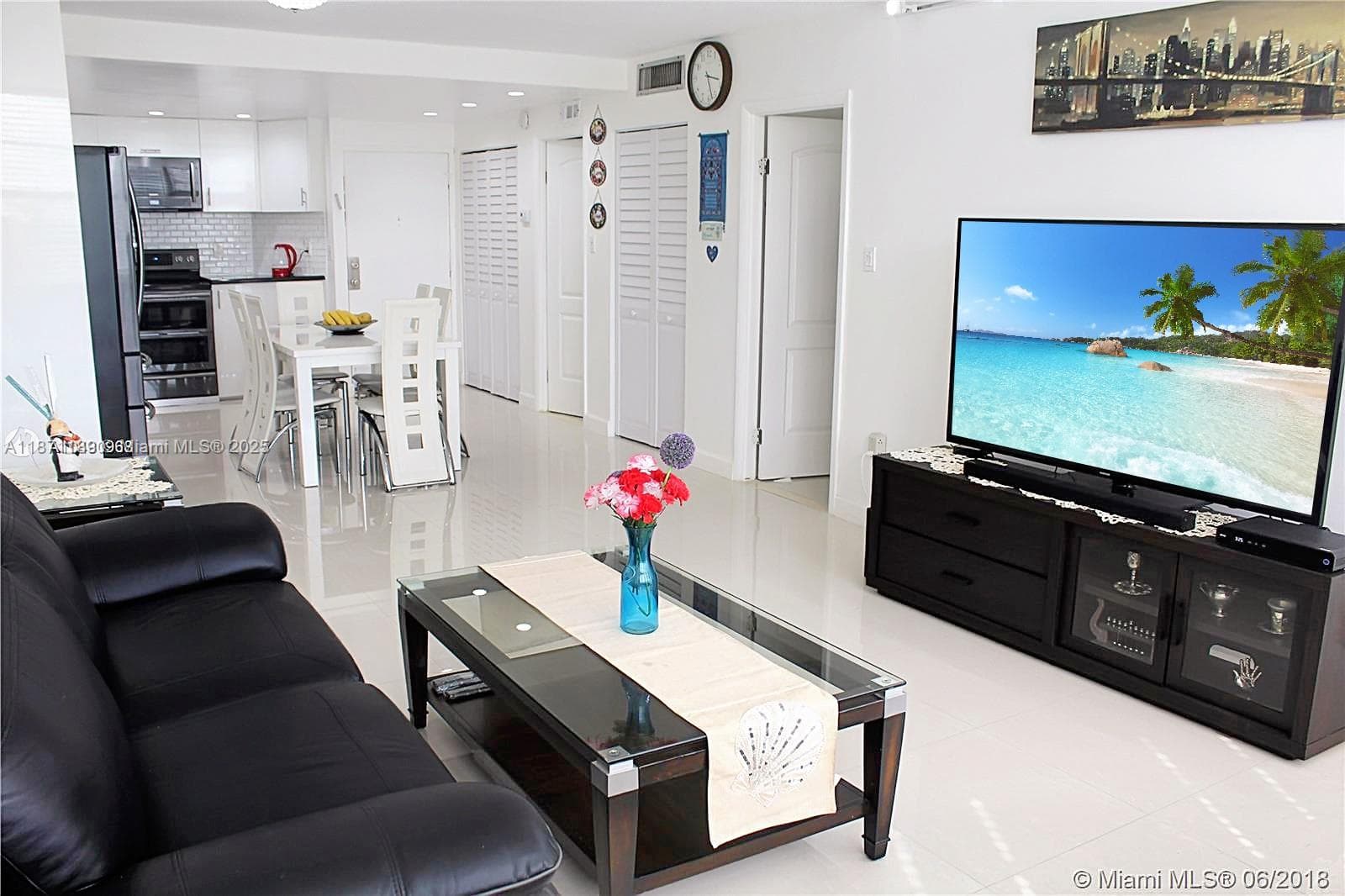 BUCKLEY TOWERS · #511E in Miami - Photo 6