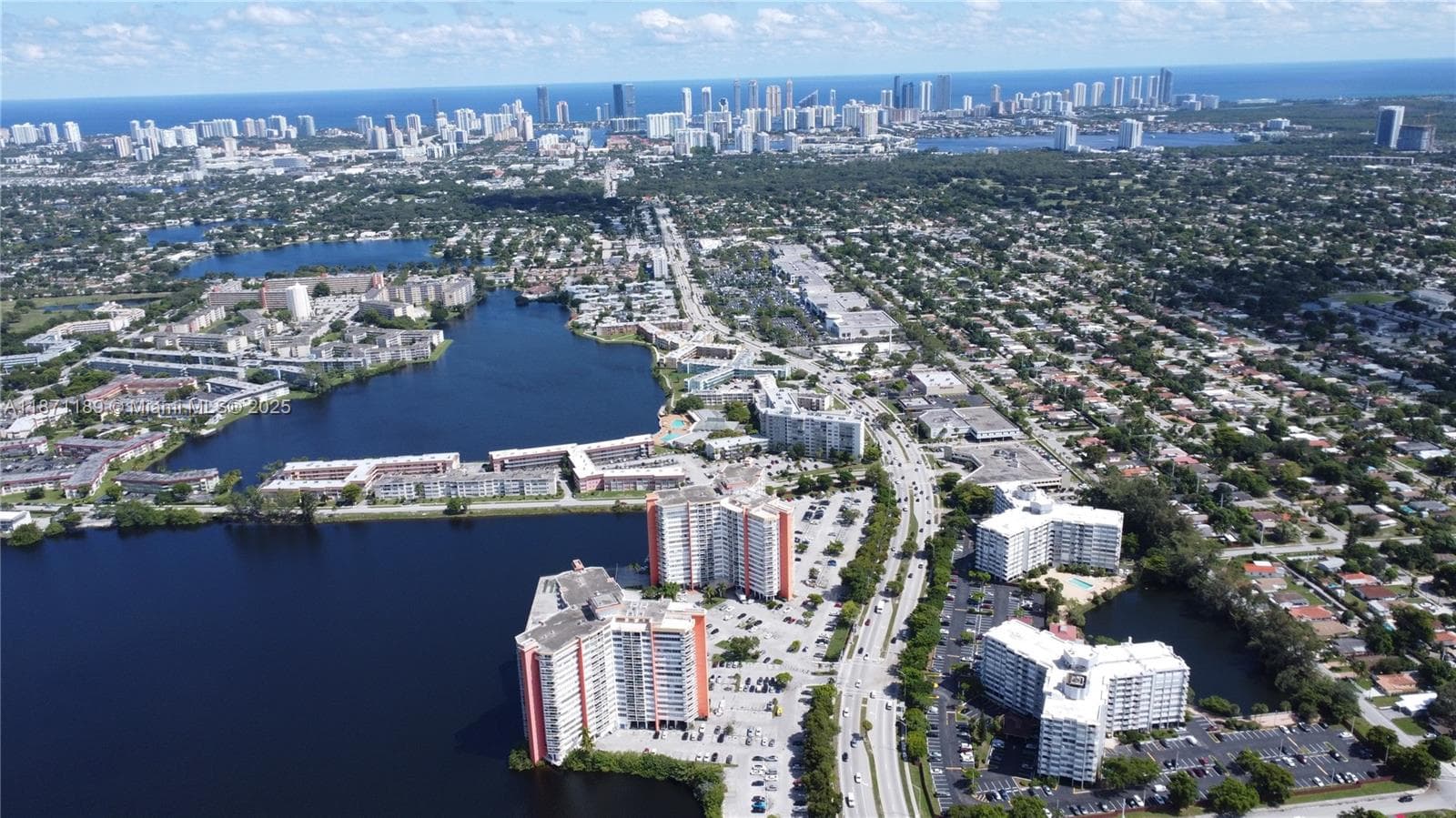 BUCKLEY TOWERS · #511E in Miami - Photo 18