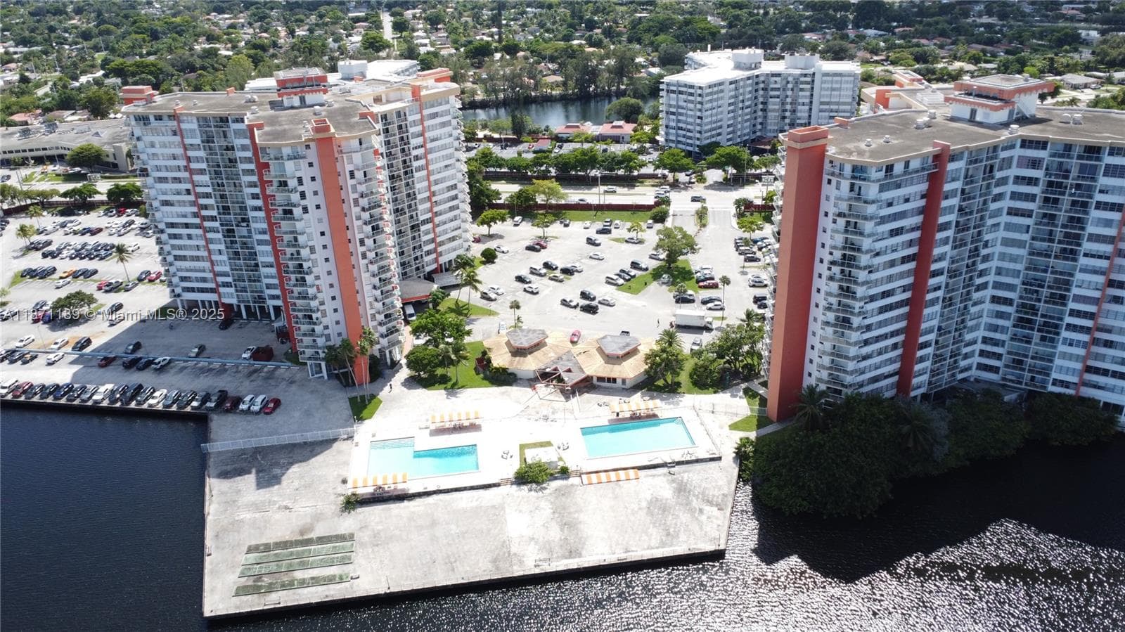 BUCKLEY TOWERS · #511E in Miami - Photo 19
