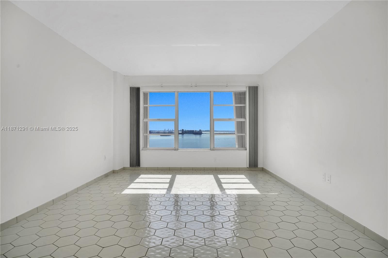JOCKEY CLUB CONDO · #21C in Miami - Photo 7
