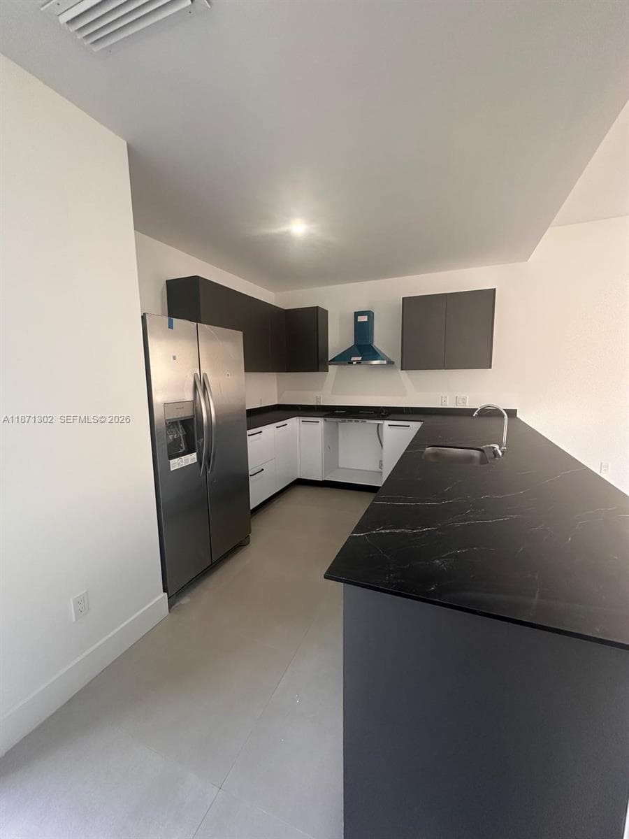 538 NW 17th Ave #0 photo 7