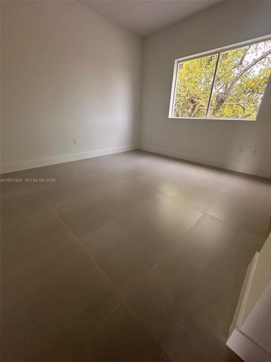 538 NW 17th Ave #0 photo 11