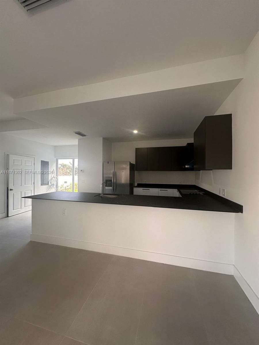 538 NW 17th Ave #0 photo 8
