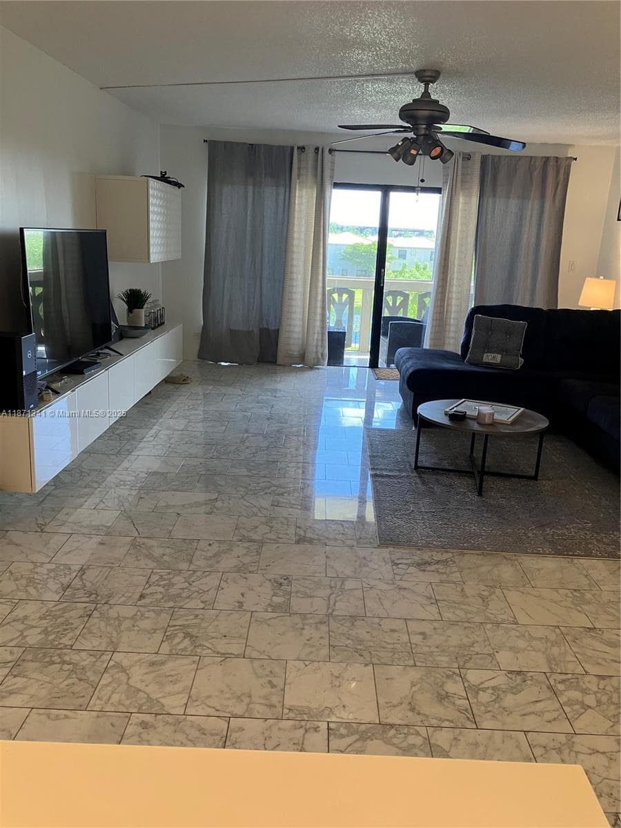 Canongate Condo · #314 in Miami - Photo 16