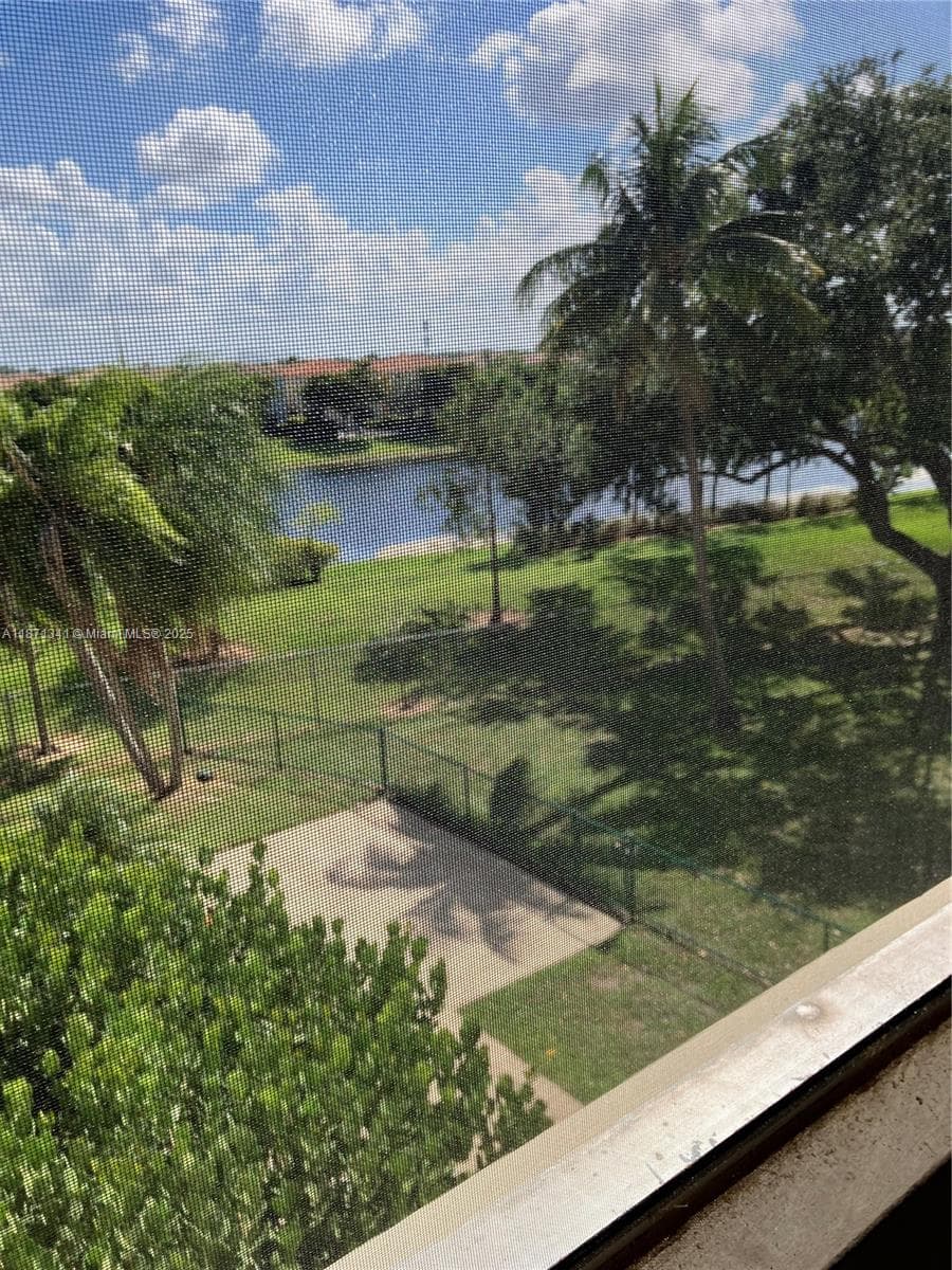 Canongate Condo · #314 in Miami - Photo 28