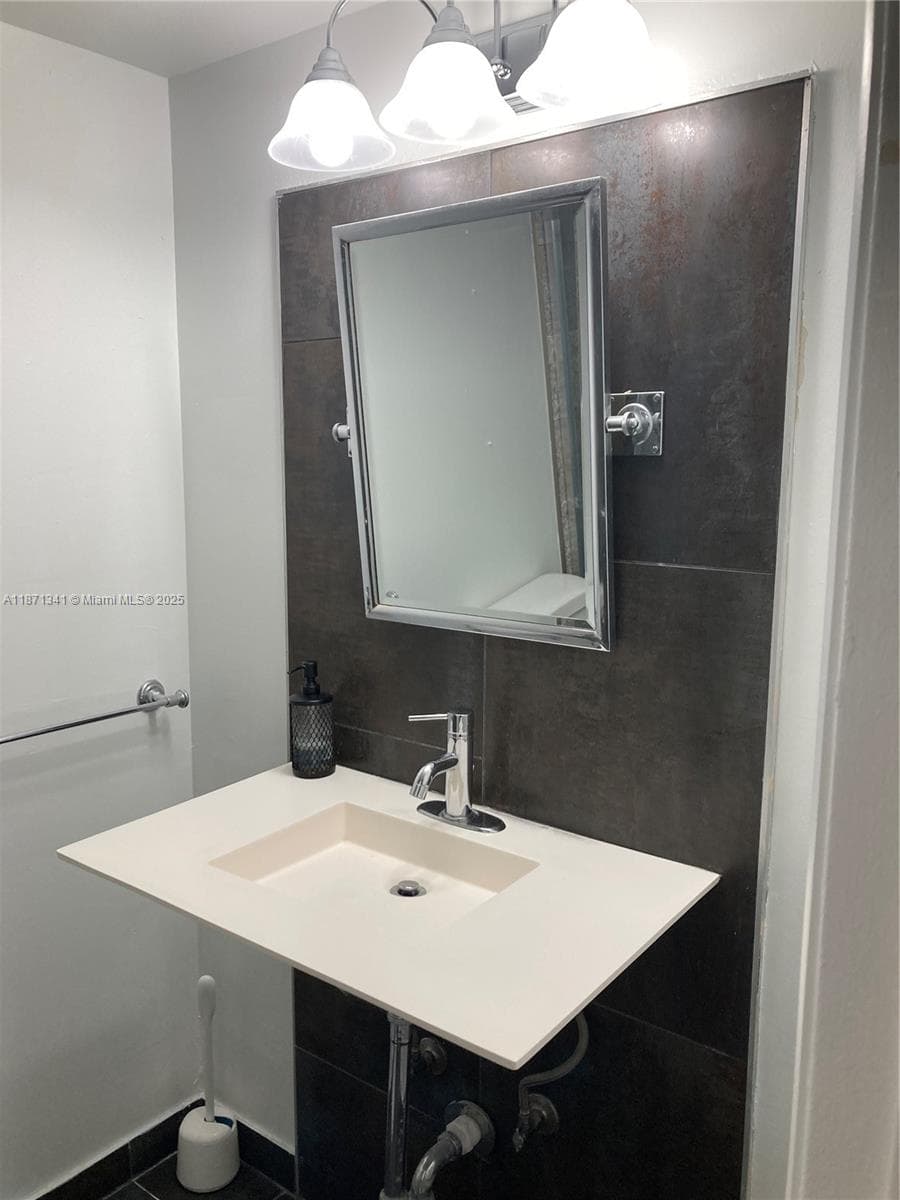 Canongate Condo · #314 in Miami - Photo 48