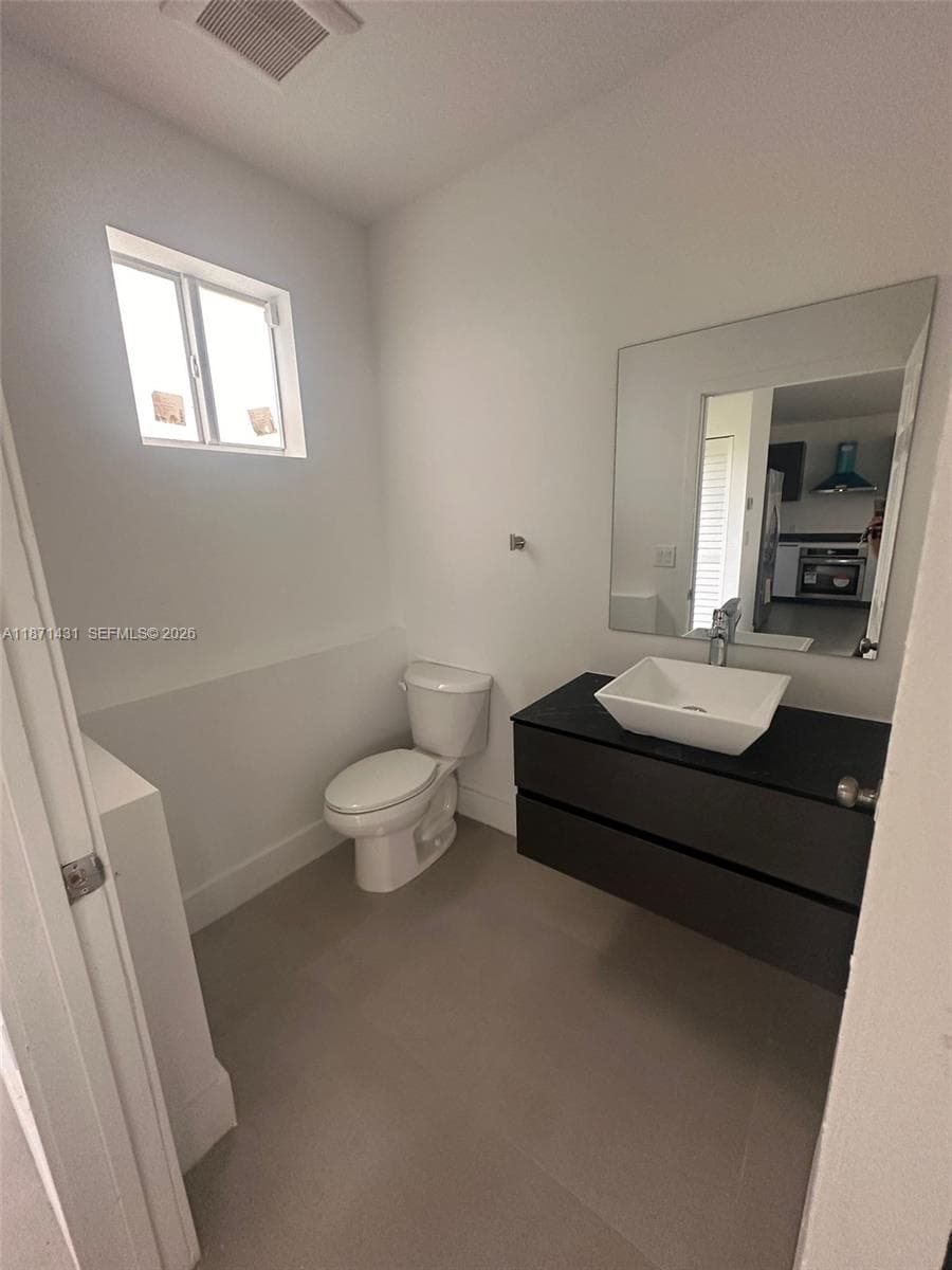 532 NW 17th Ave #0 photo 6