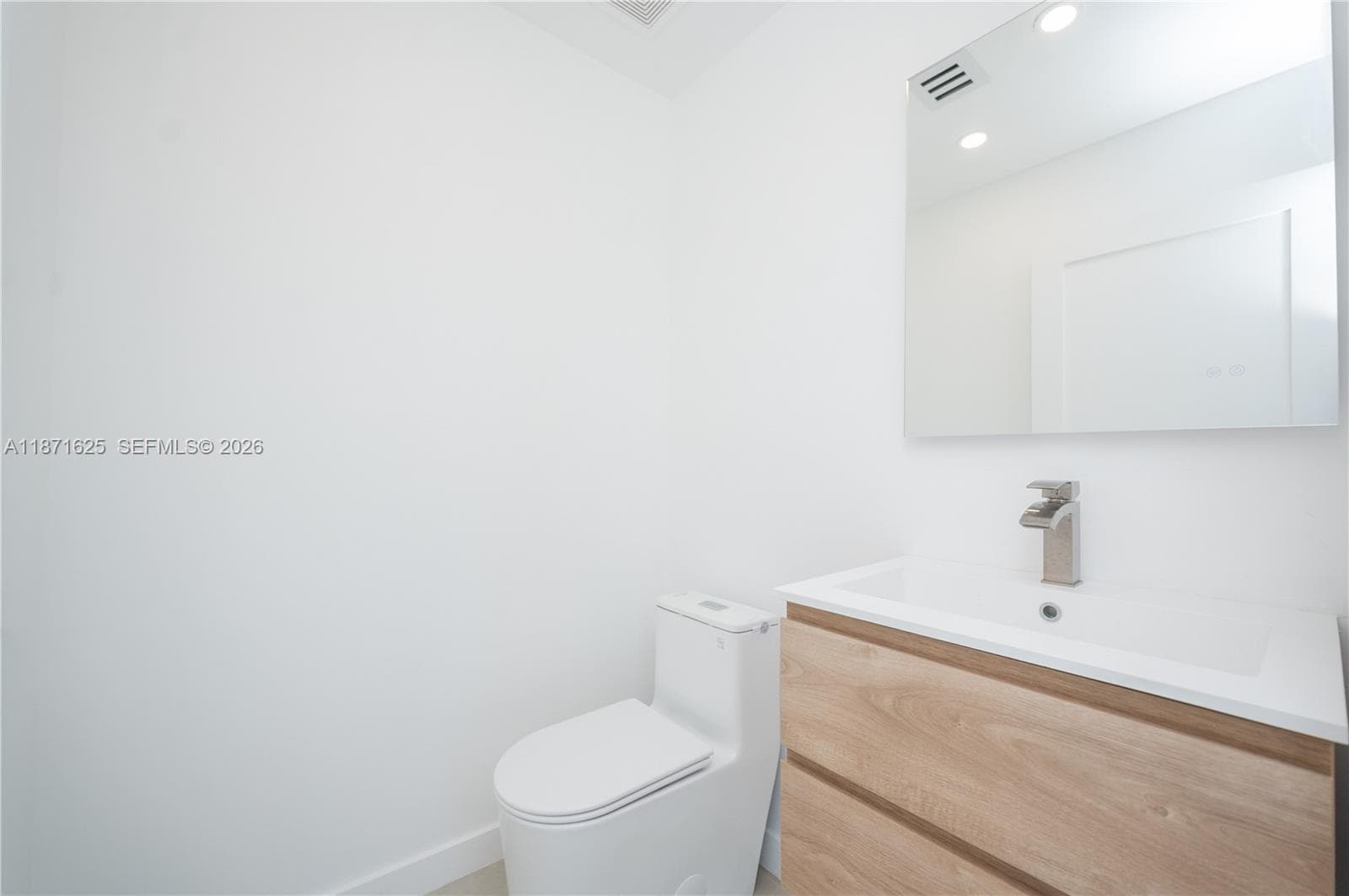 1200 SW 15th Ave photo 33