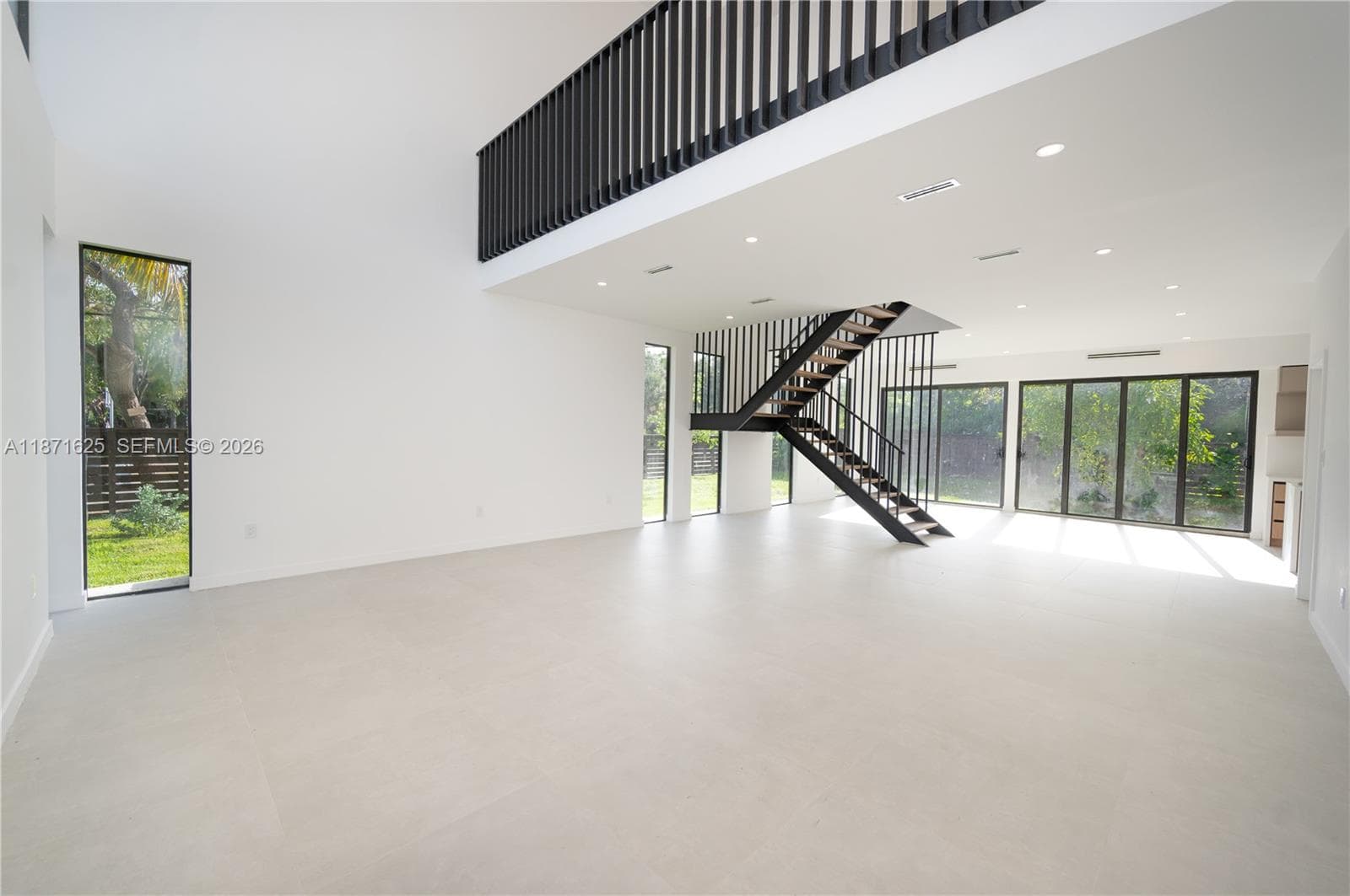 1200 SW 15th Ave photo 21
