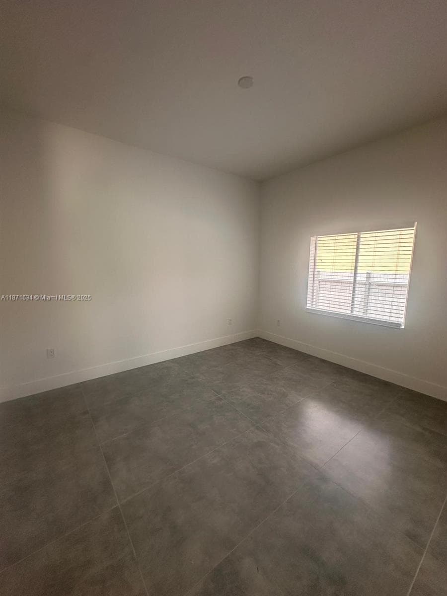 2423 NW 23rd Ln photo 20