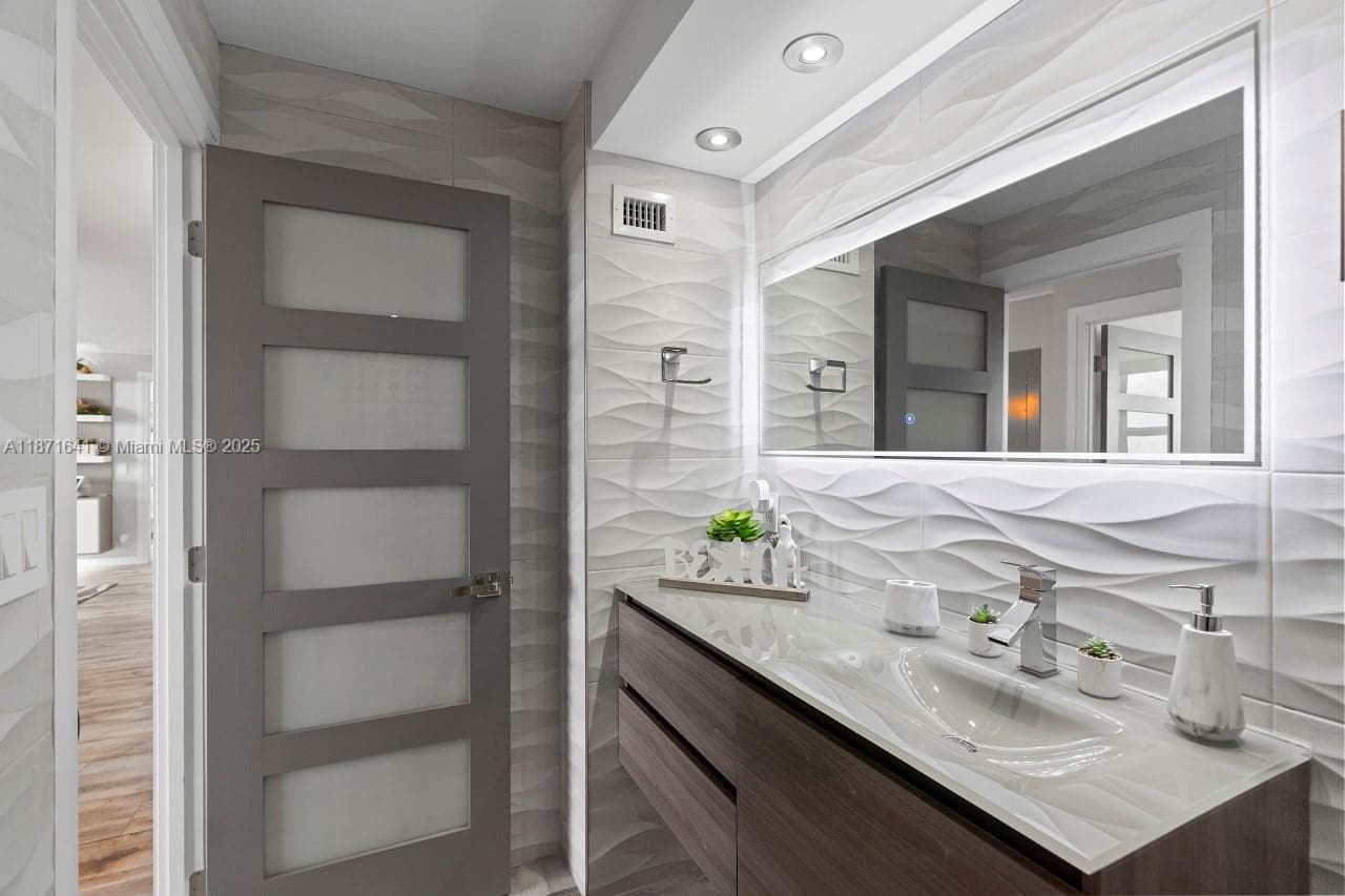 Vantage View · #1402 in Fort Lauderdale - Photo 32