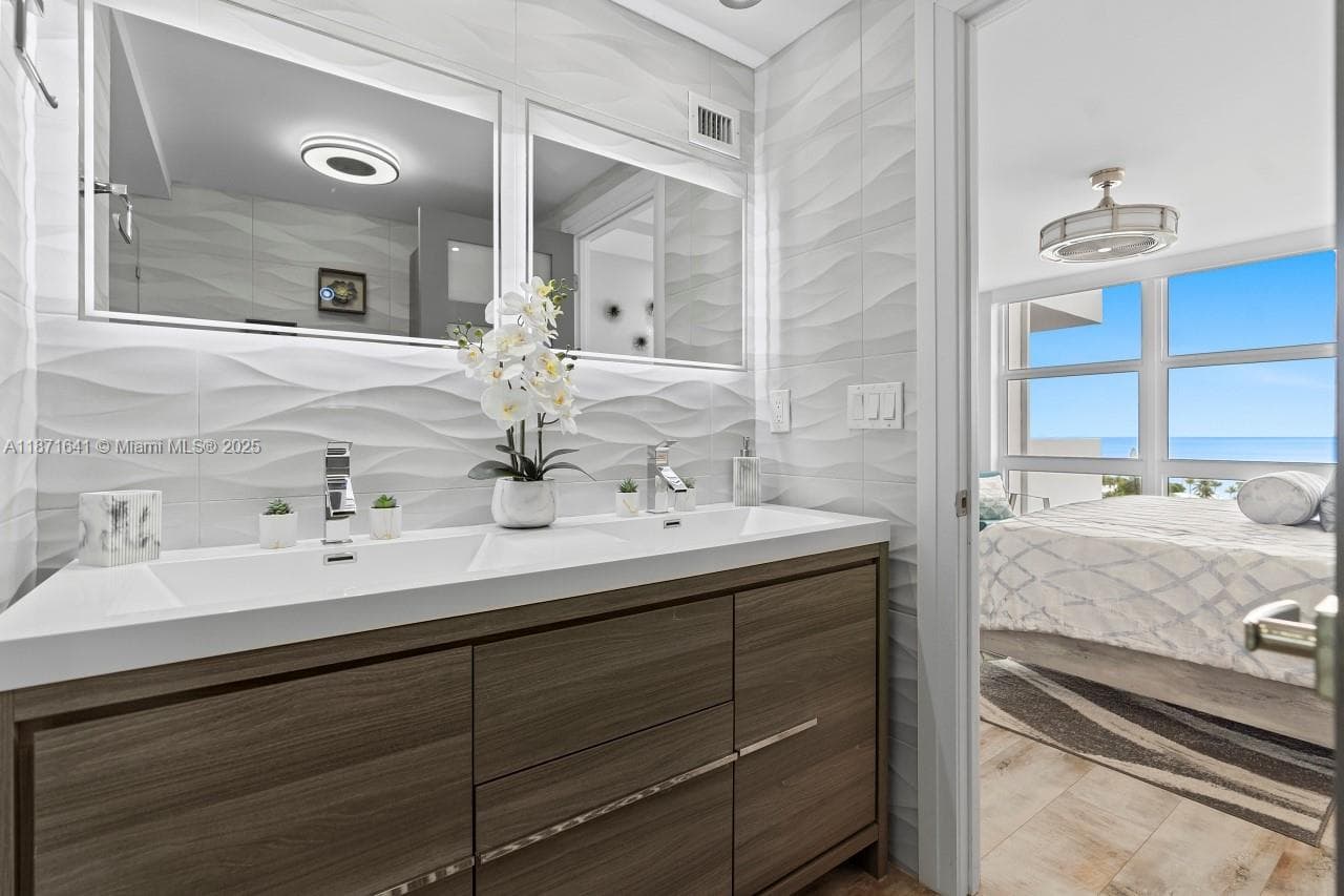 Vantage View · #1402 in Fort Lauderdale - Photo 25