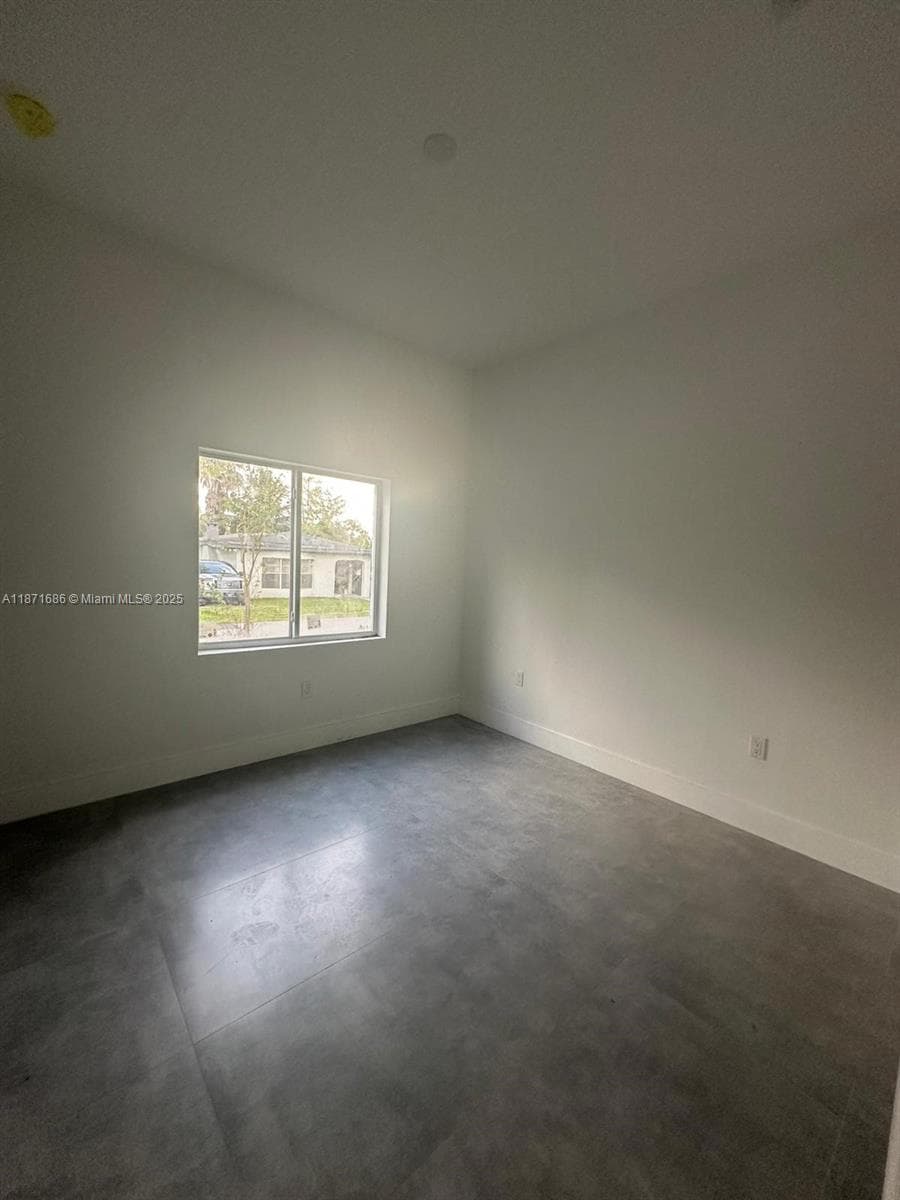 2421 NW 23rd Ln photo 12