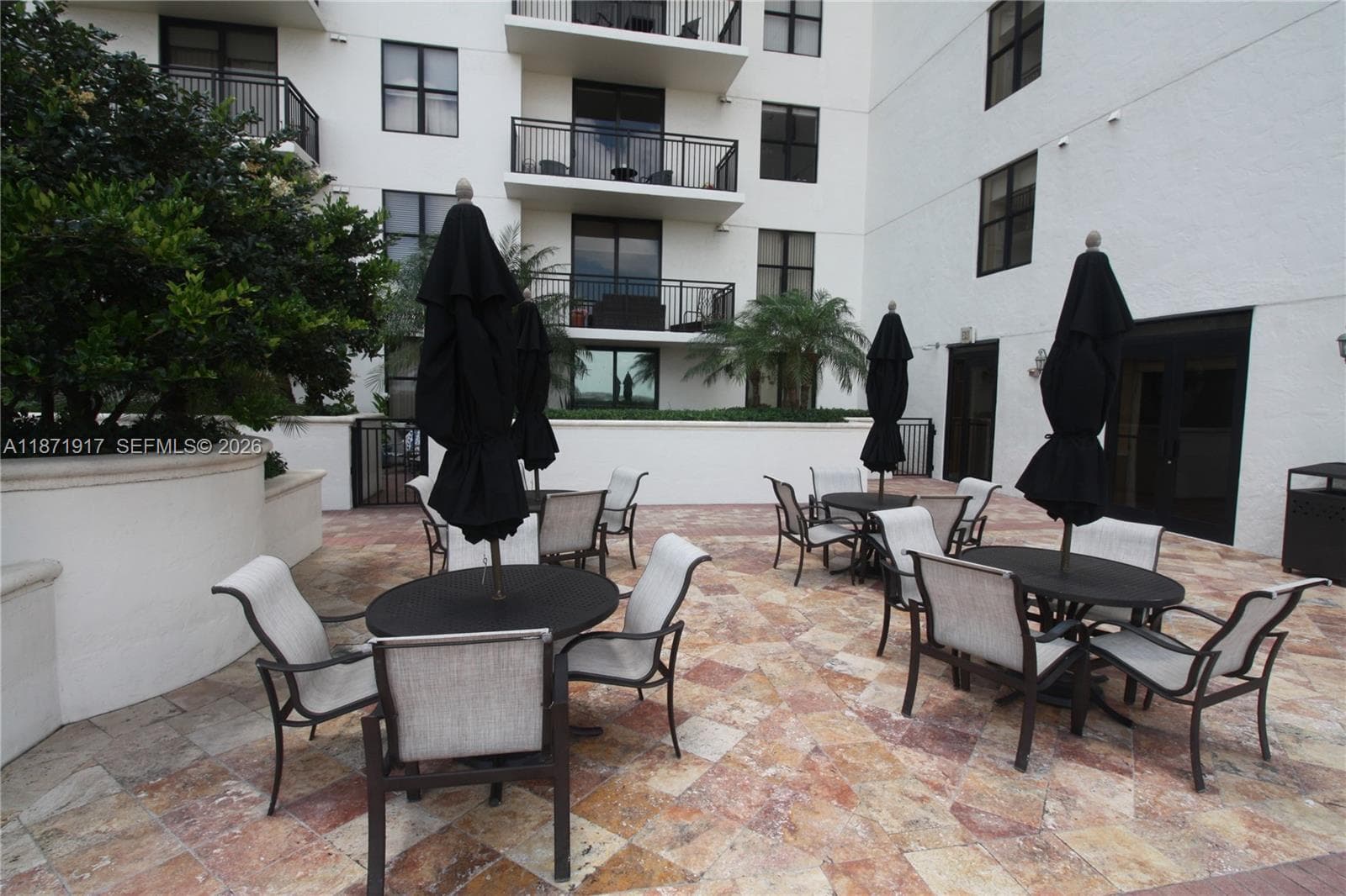 PUERTA DE PALMAS · #1213 in Coral Gables - Photo 27