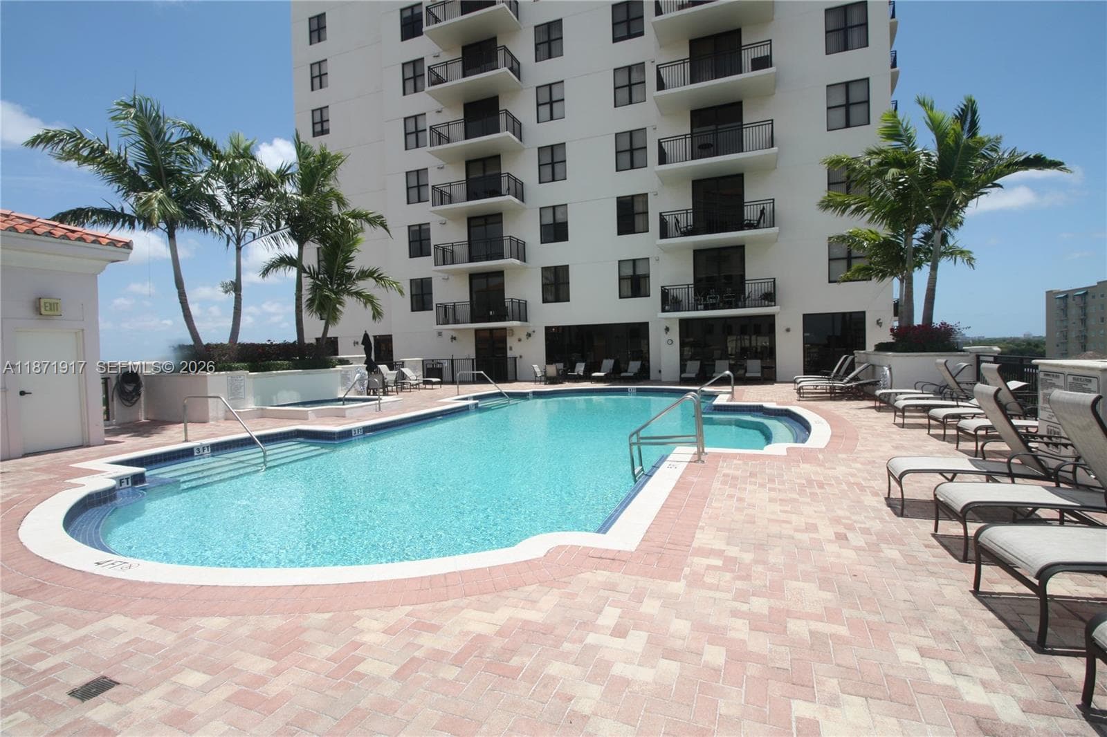 PUERTA DE PALMAS · #1213 in Coral Gables - Photo 26