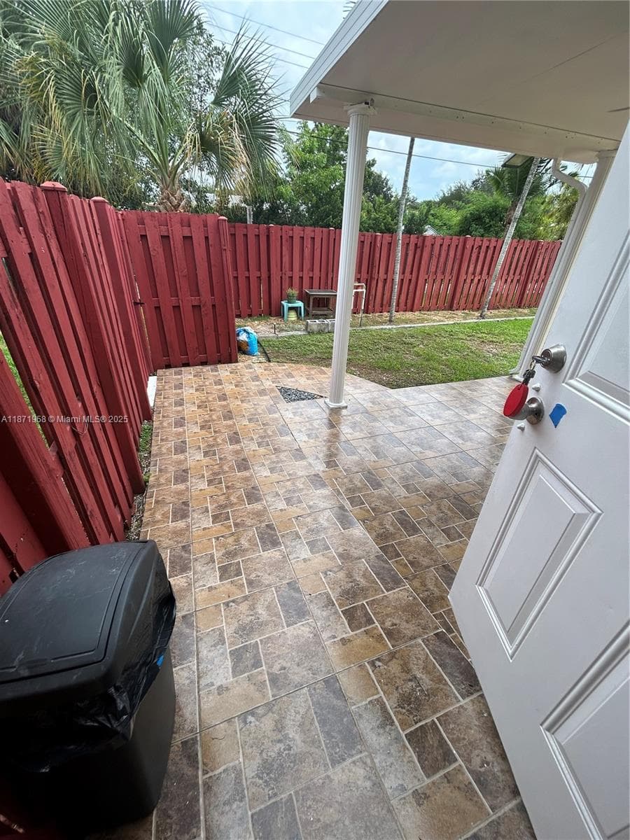 3219 Wilson St photo 14
