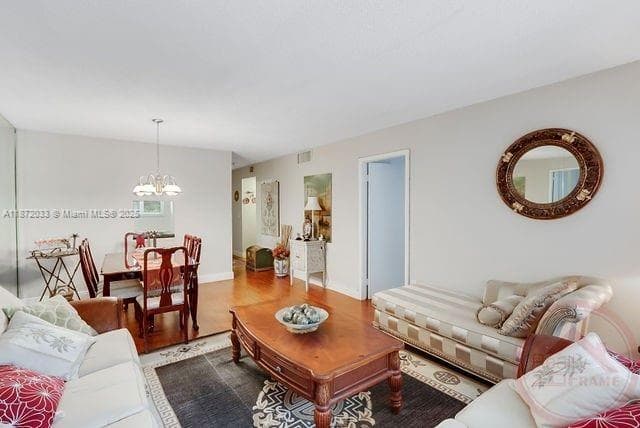 Village of Kings Creek · #A105 in Miami - Photo 3