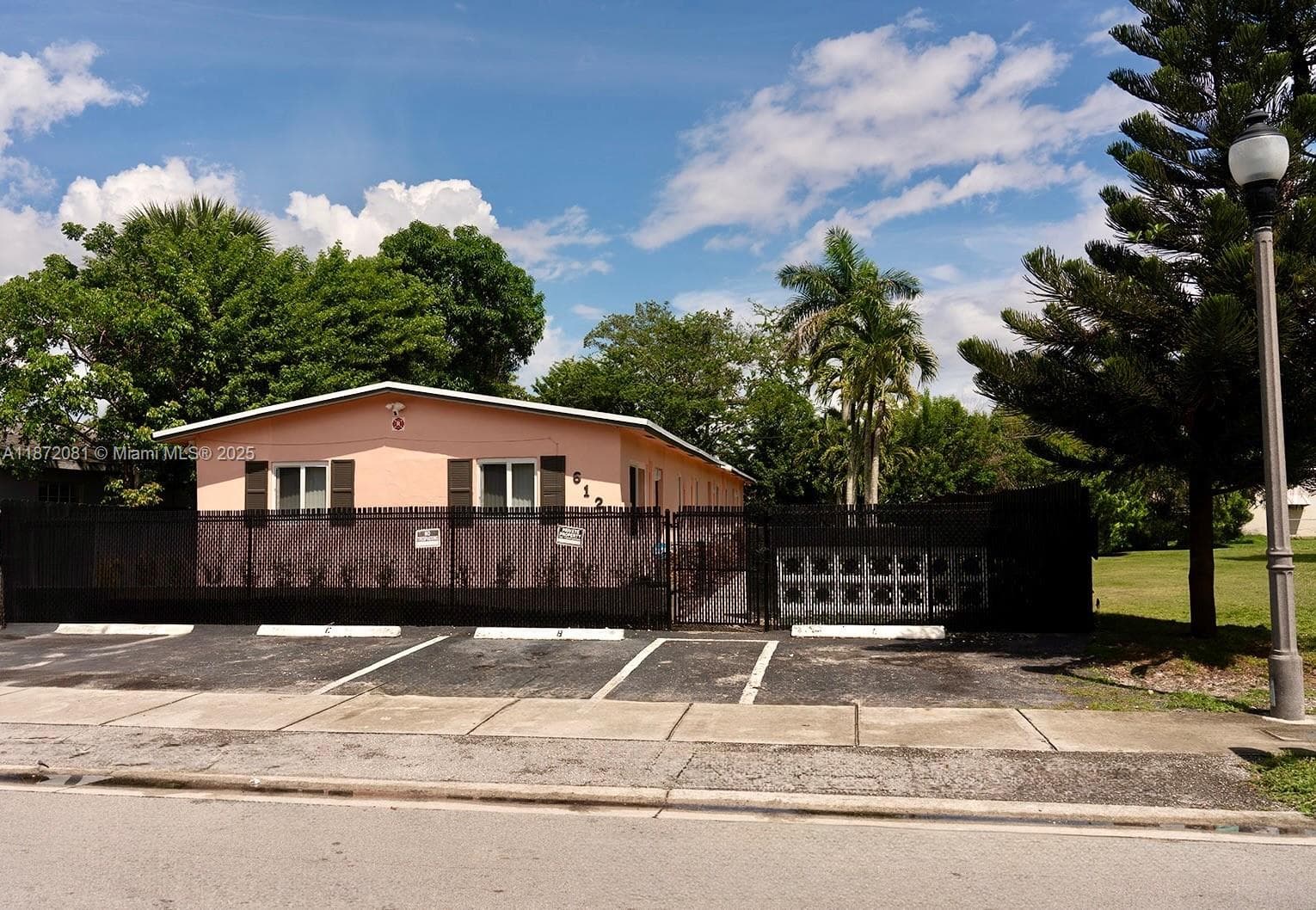 PROGRESSO · #C in Fort Lauderdale - Photo 1
