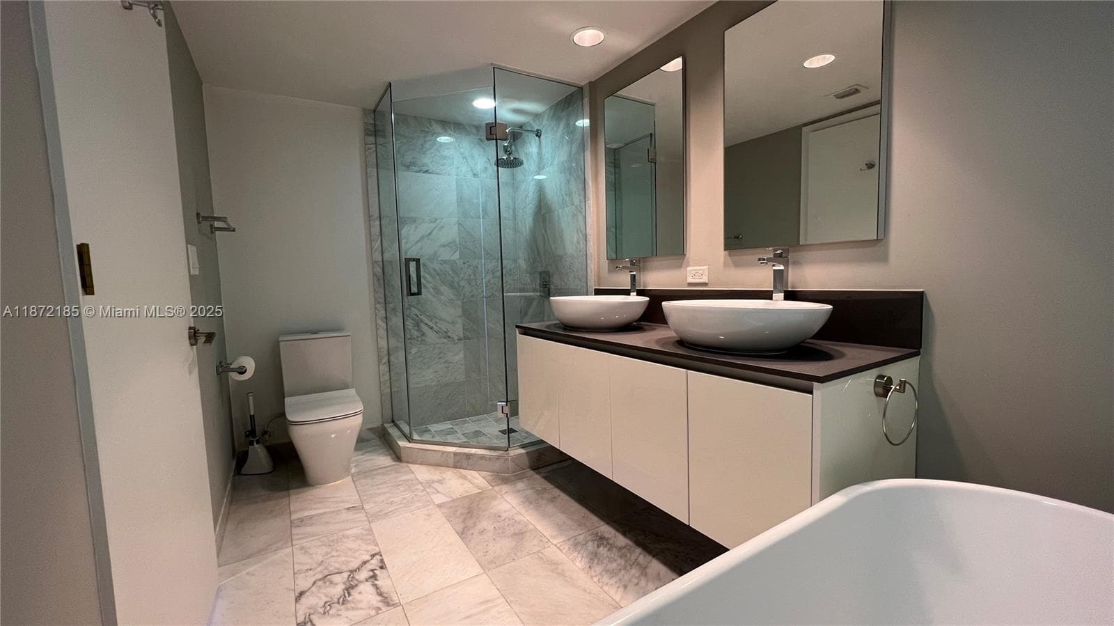 Master bath