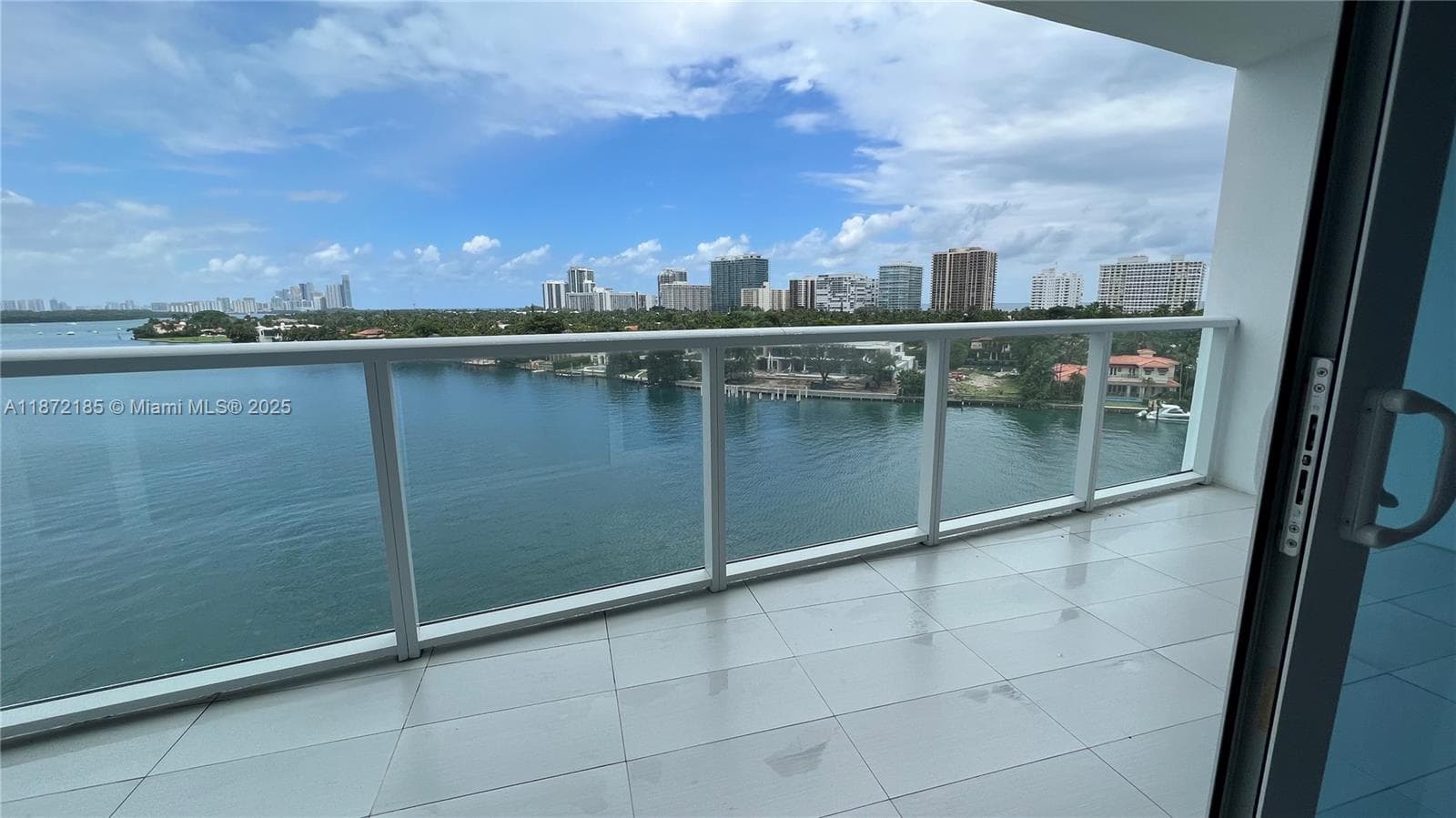 O RESIDENCES · #904 in Bay Harbor Islands - Photo 2