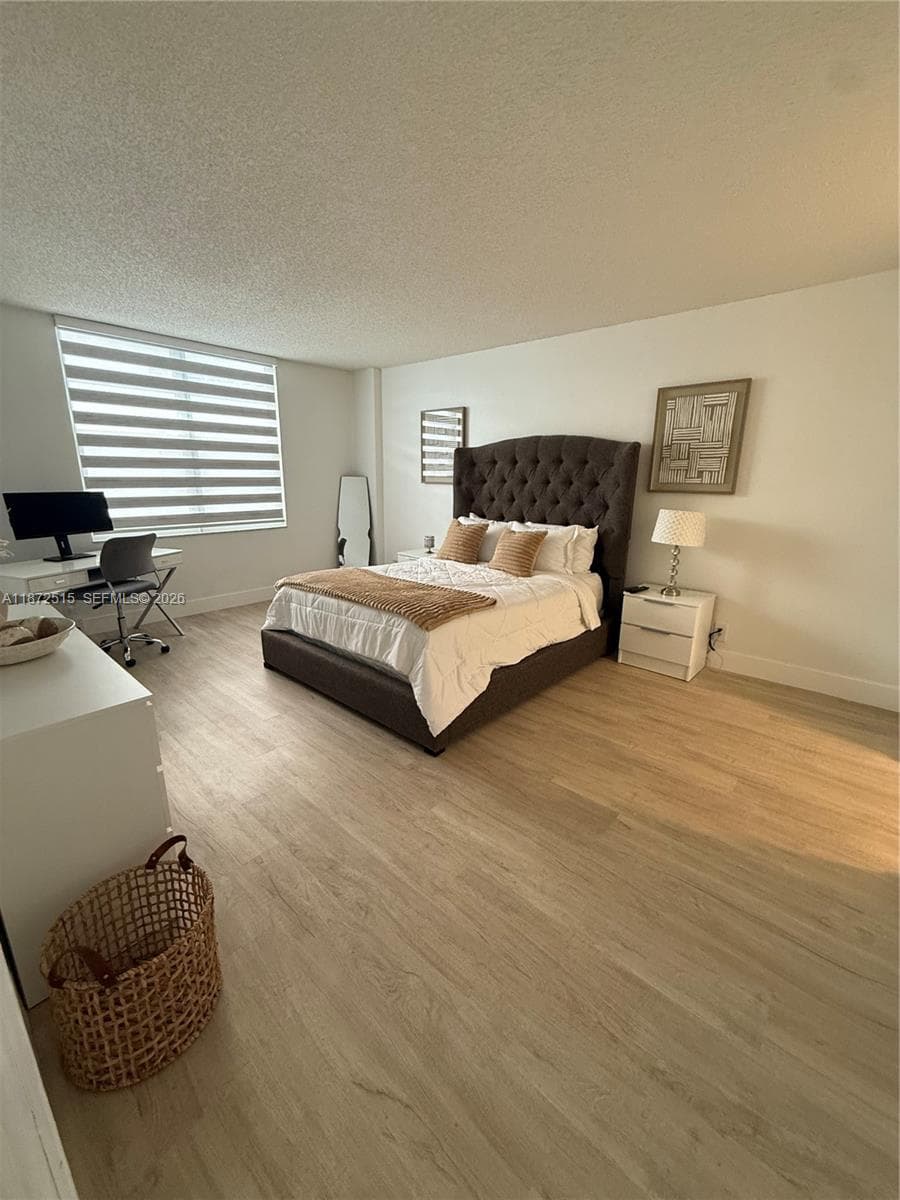 SEA AIR TOWERS CONDO · #605 in Hollywood - Photo 11