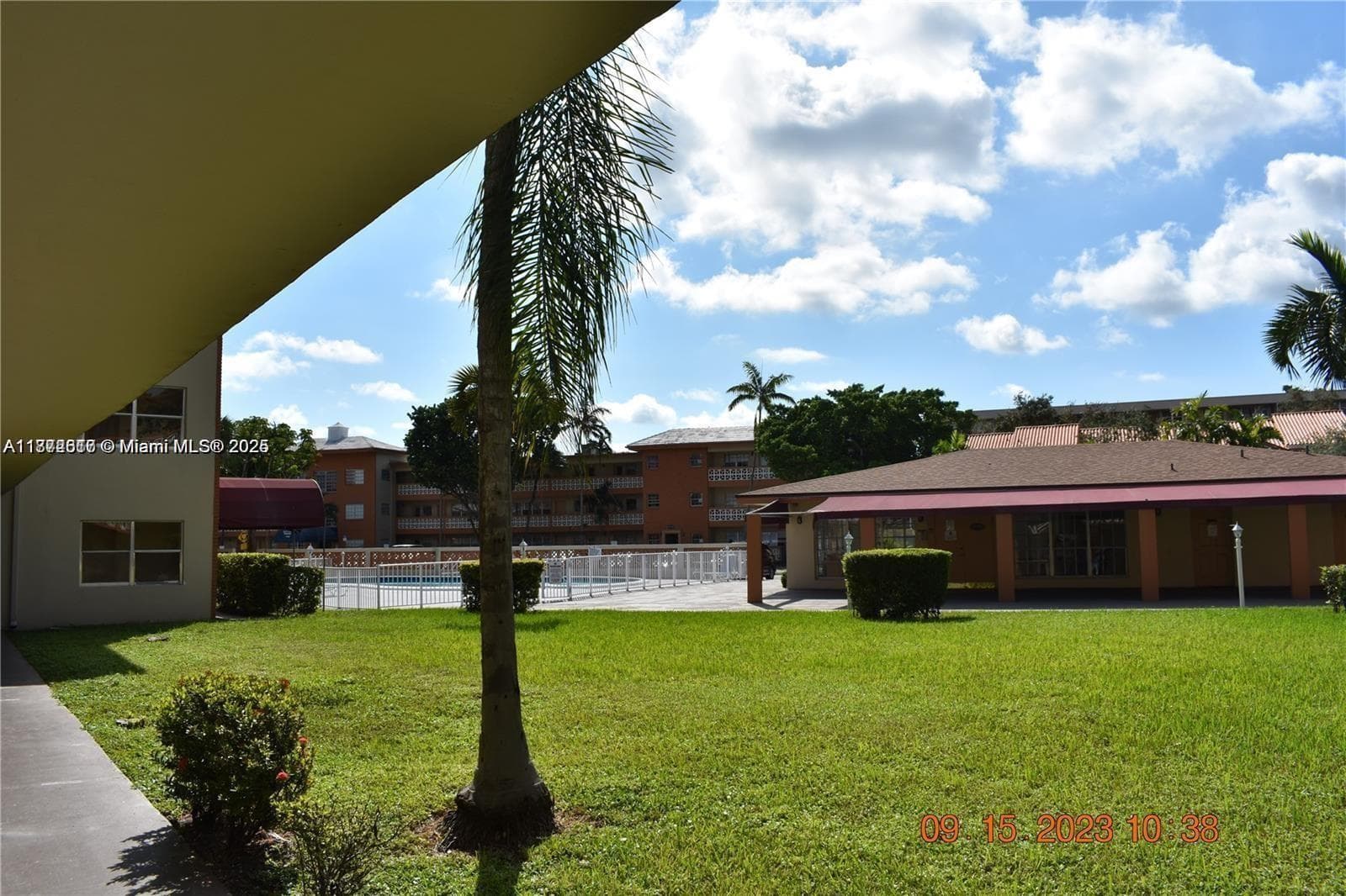 SUTTON HOUSE CONDO · #10 in North Miami - Photo 10