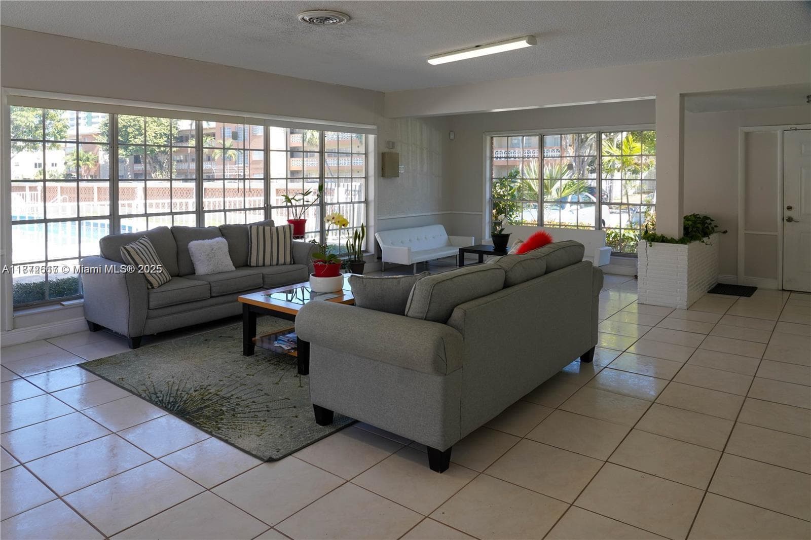 SUTTON HOUSE CONDO · #10 in North Miami - Photo 18