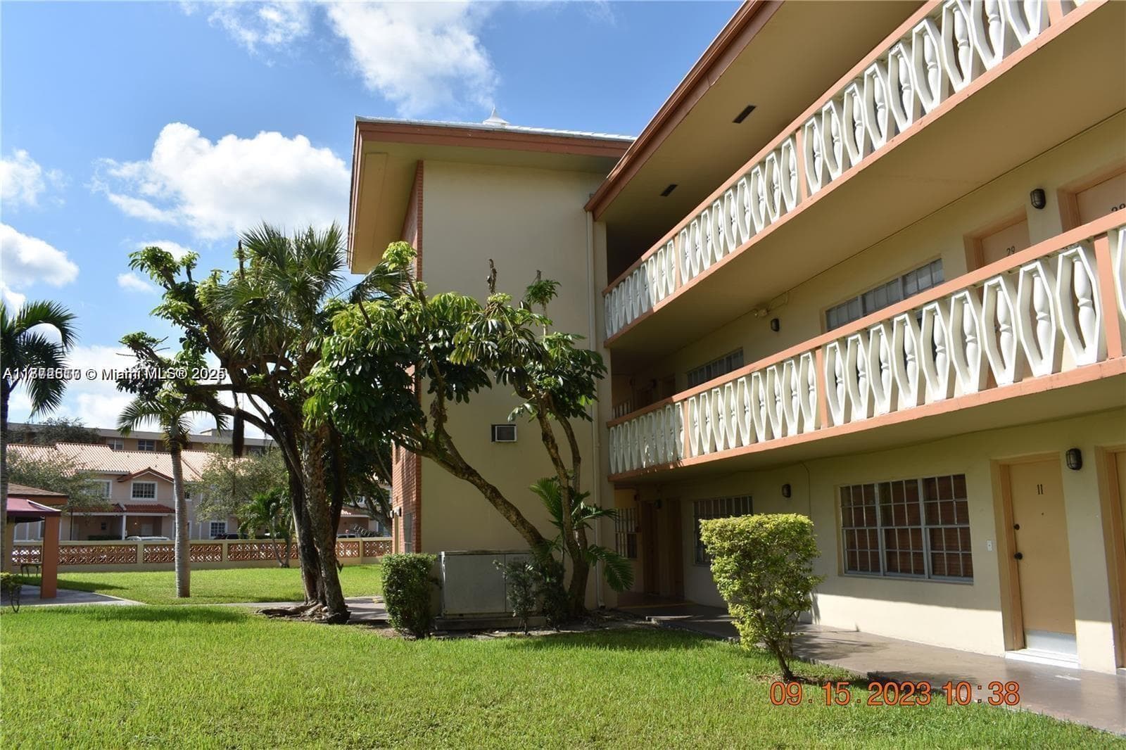SUTTON HOUSE CONDO · #10 in North Miami - Photo 11