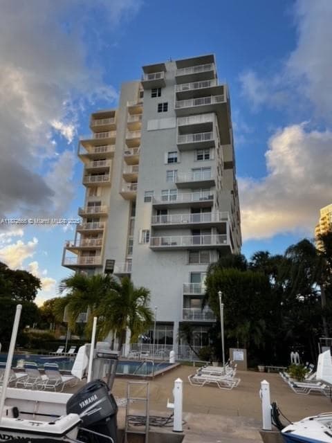 BRICKELL BISCAYNE CONDO · #3M in Miami - Photo 1