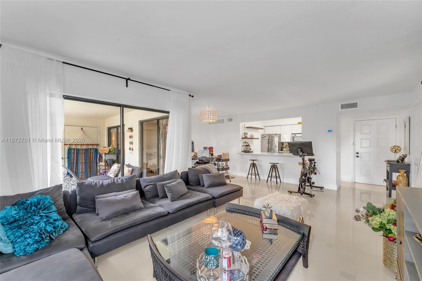 QUATRAINE CONDO IV · #5 in Miami - Photo 3