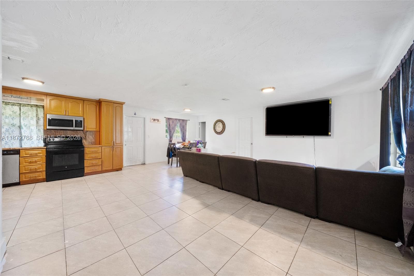 10440 SW 178th St photo 4