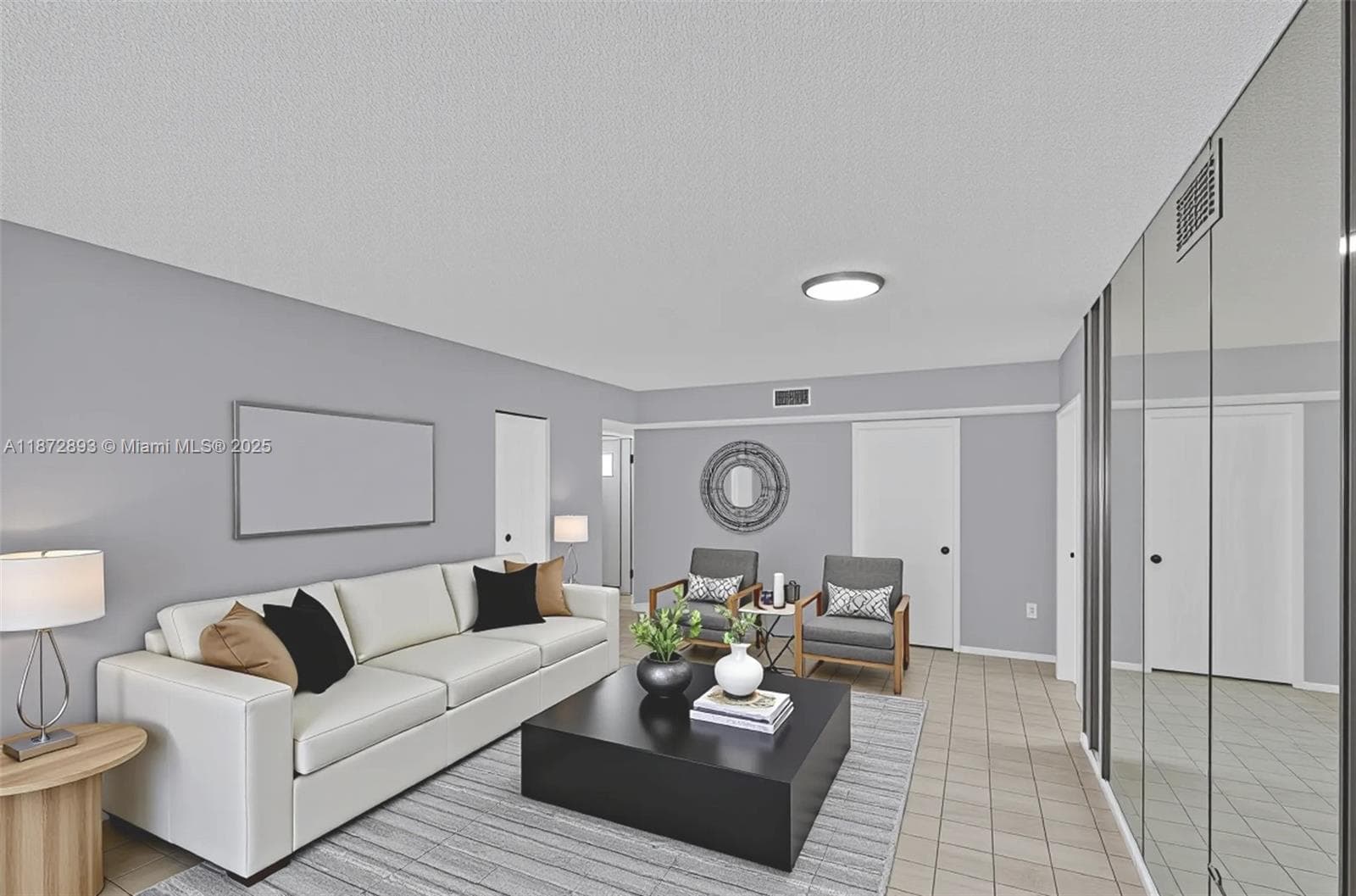 Ocean View Plaza · #501 in Miami Beach - Photo 1