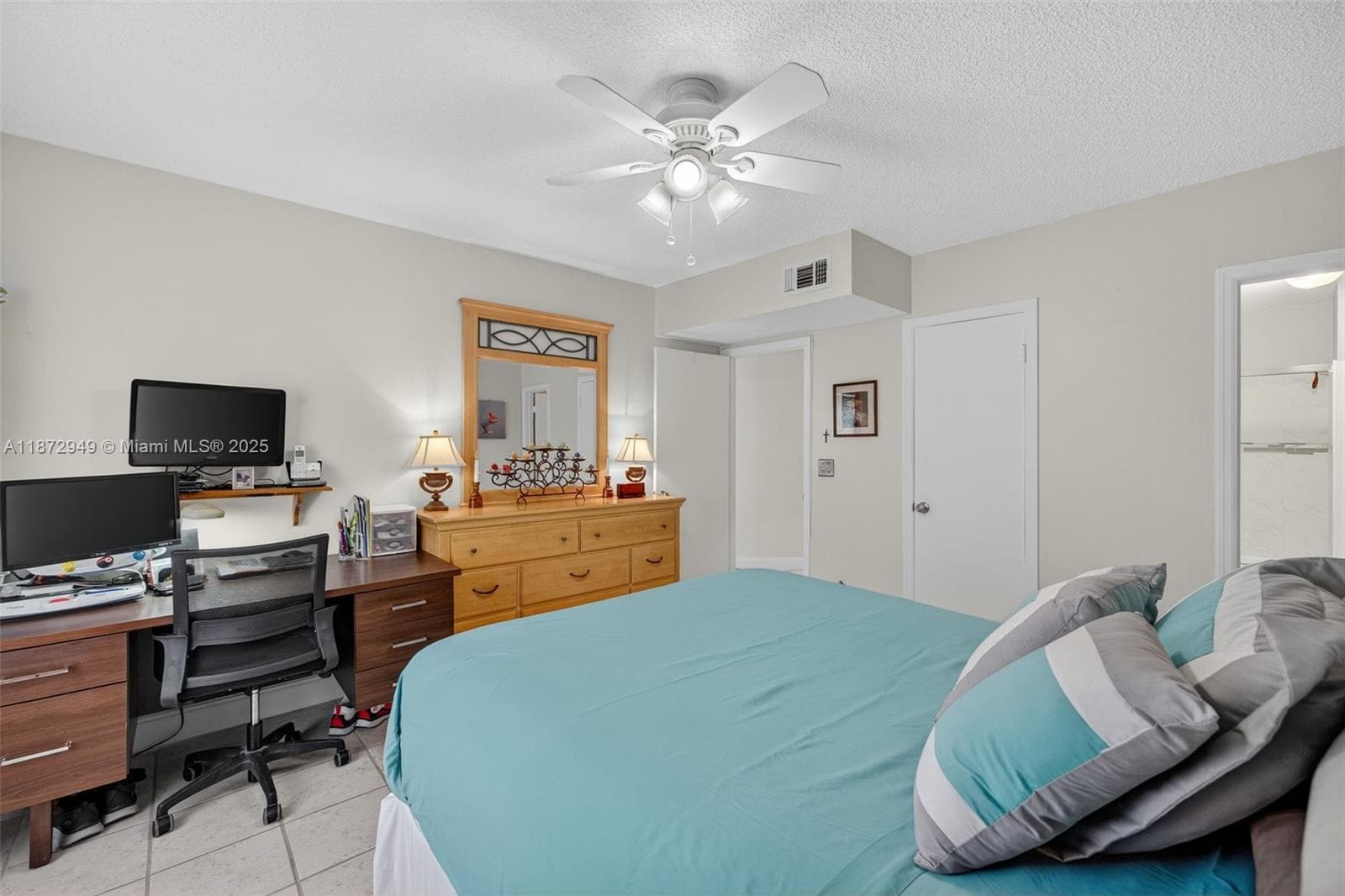 IMPERIAL POINT COLONNADES · #1806 in Fort Lauderdale - Photo 17