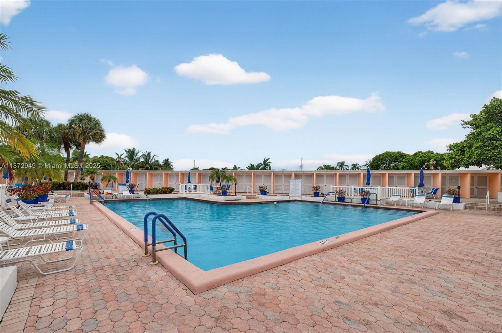IMPERIAL POINT COLONNADES · #1806 in Fort Lauderdale - Photo 28