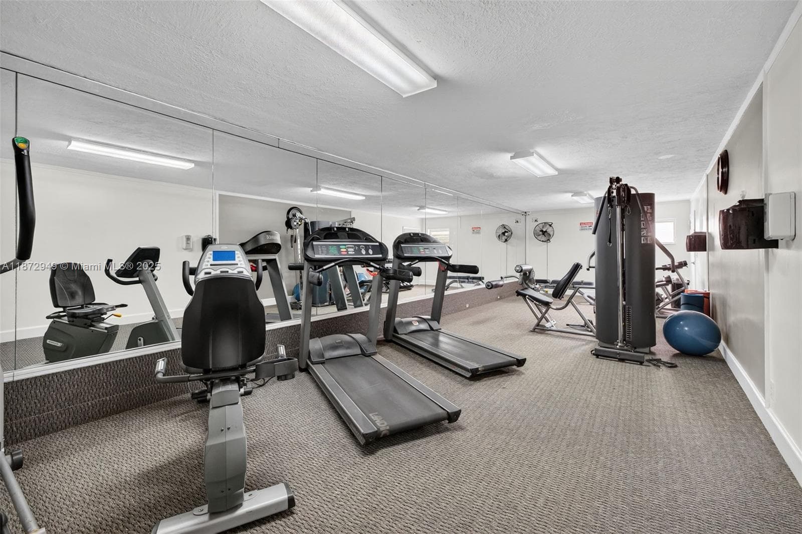 IMPERIAL POINT COLONNADES · #1806 in Fort Lauderdale - Photo 33