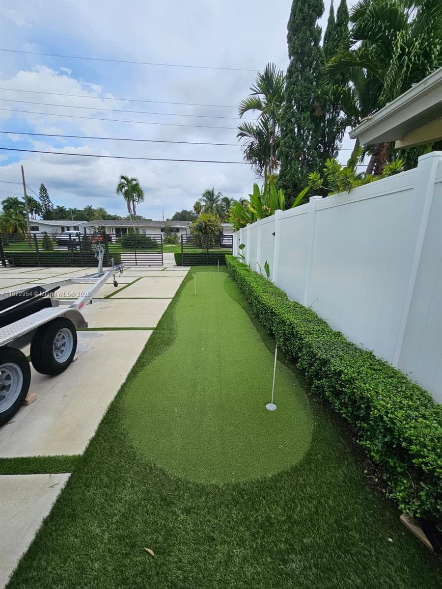 2543 Gulfstream Ln photo 34