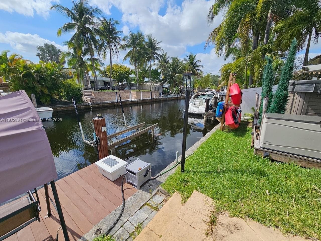 2543 Gulfstream Ln photo 38