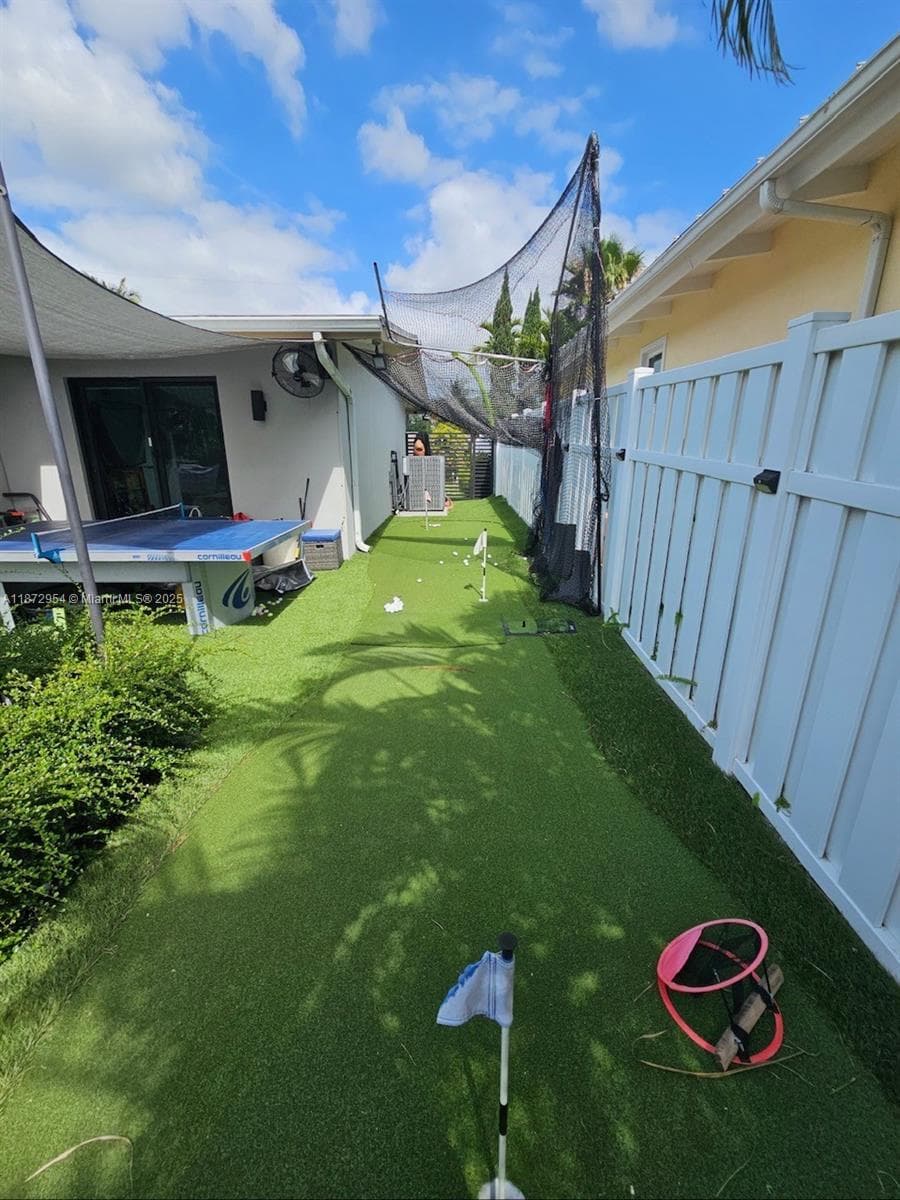 2543 Gulfstream Ln photo 35