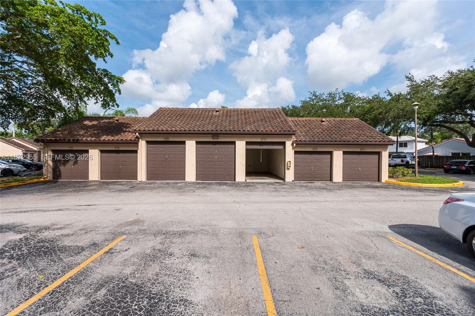 Palmaire Gardens Condo · #27 in Pompano Beach - Photo 5
