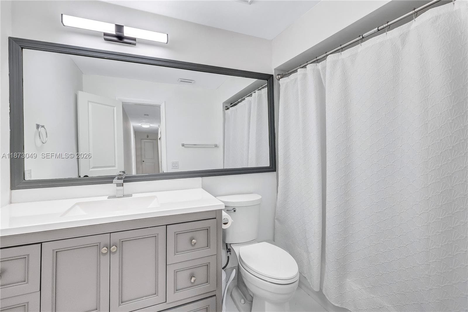 3211 Calle Largo Dr photo 22
